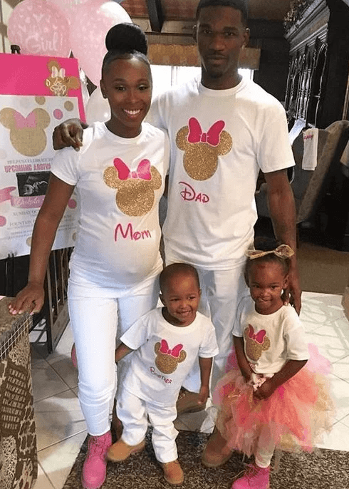 Matching Your Partner Outfit To A Baby Shower