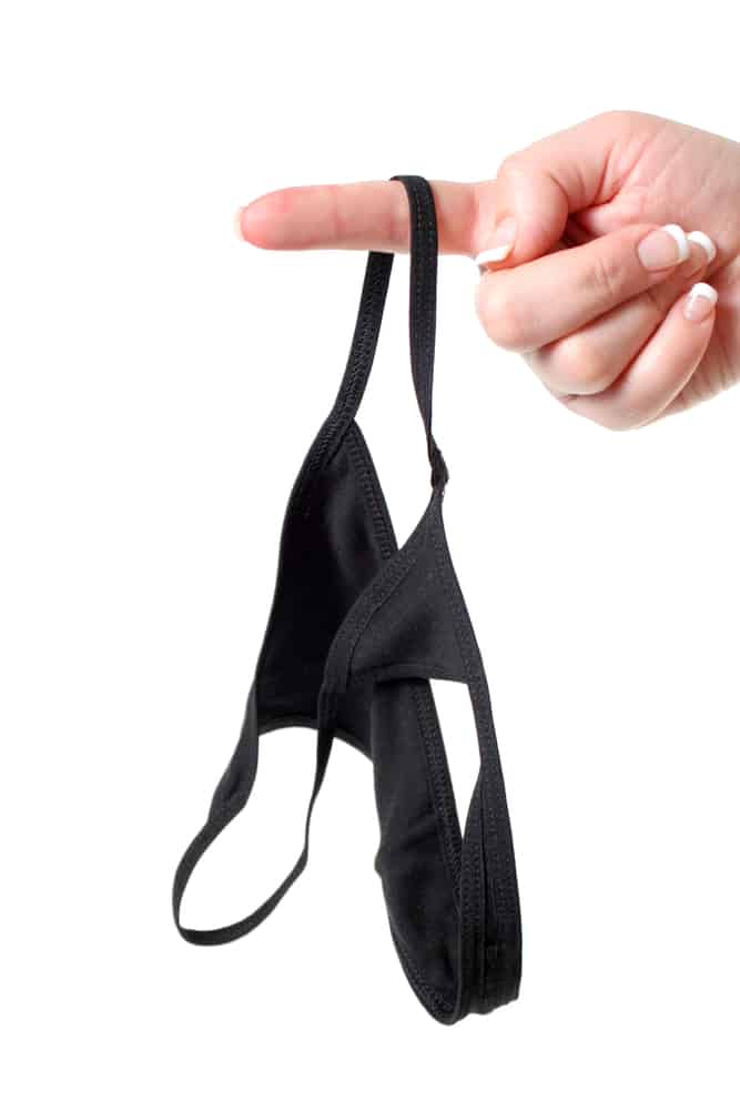 can men wear thongs