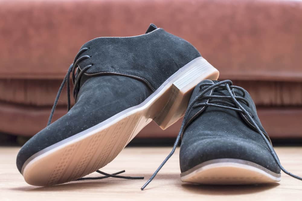 stretch suede shoes